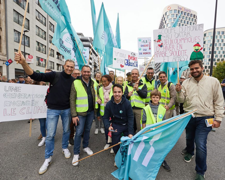 Soutenir Manif